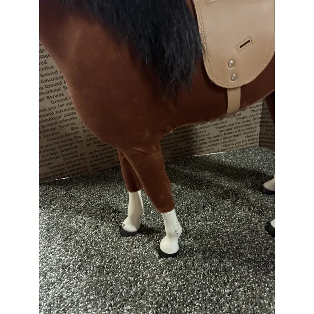 18 In American Girl Brown Horse with Saddle & Bridle Vintage